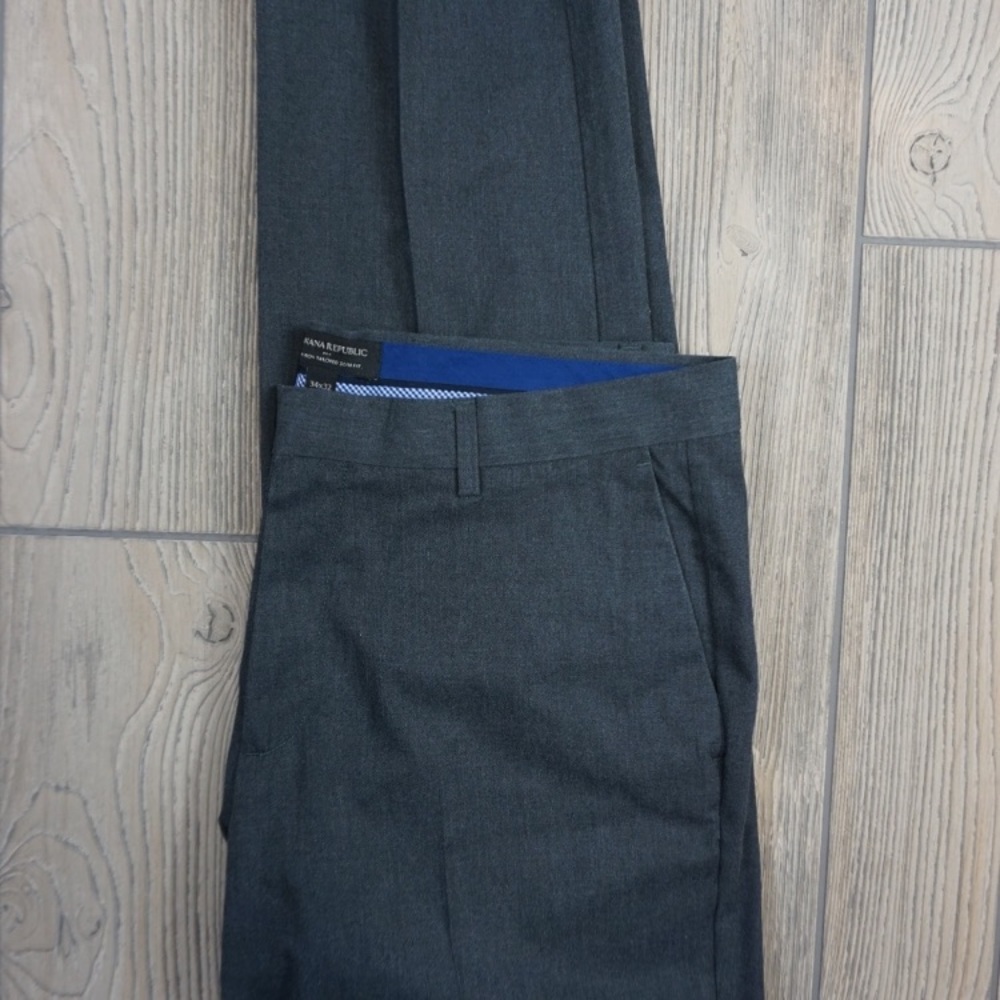 Banana Republic Pants Mens Size 33 X34 Gray Non Iron Tailored Slim Fit